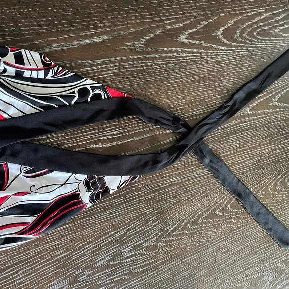 Women’s Rampage Clothing Company, Size Medium, Black, Red and White Dress - Picture 5 of 9